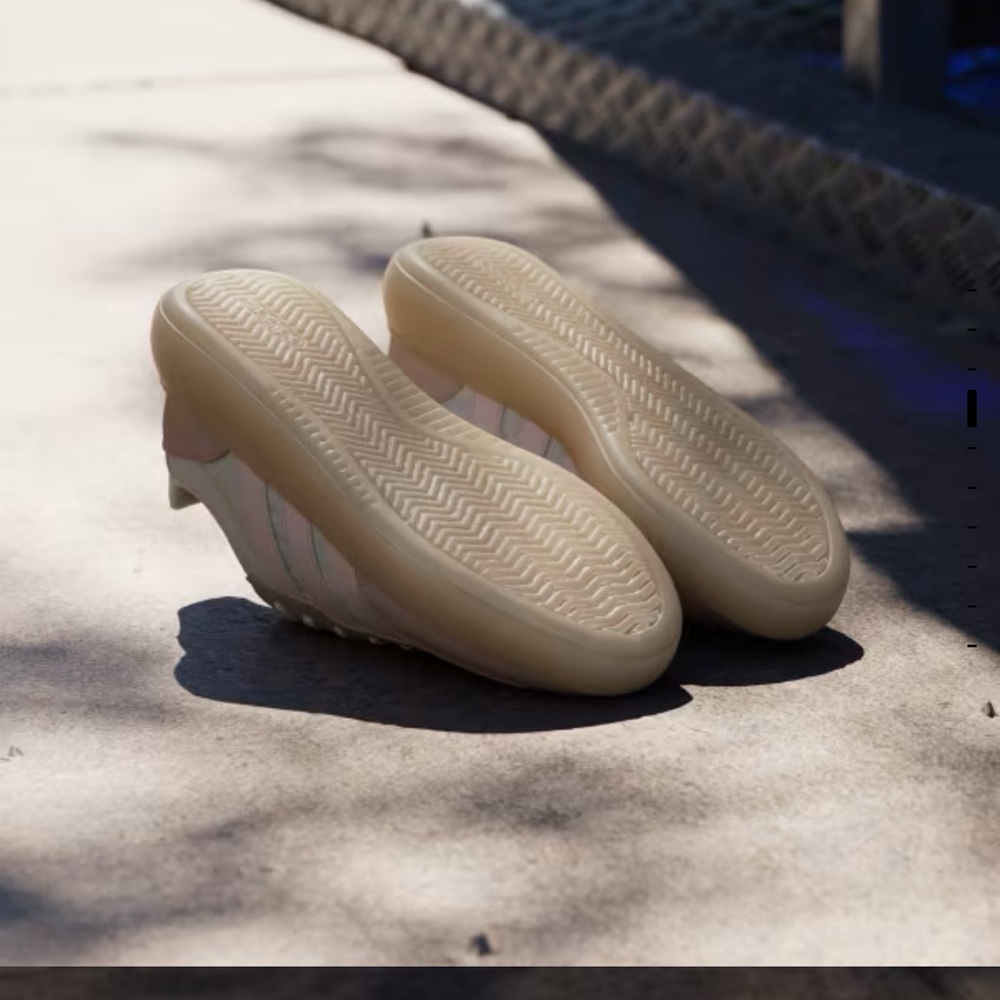 New Adidas Barreda Decode - Picture 5 of 7